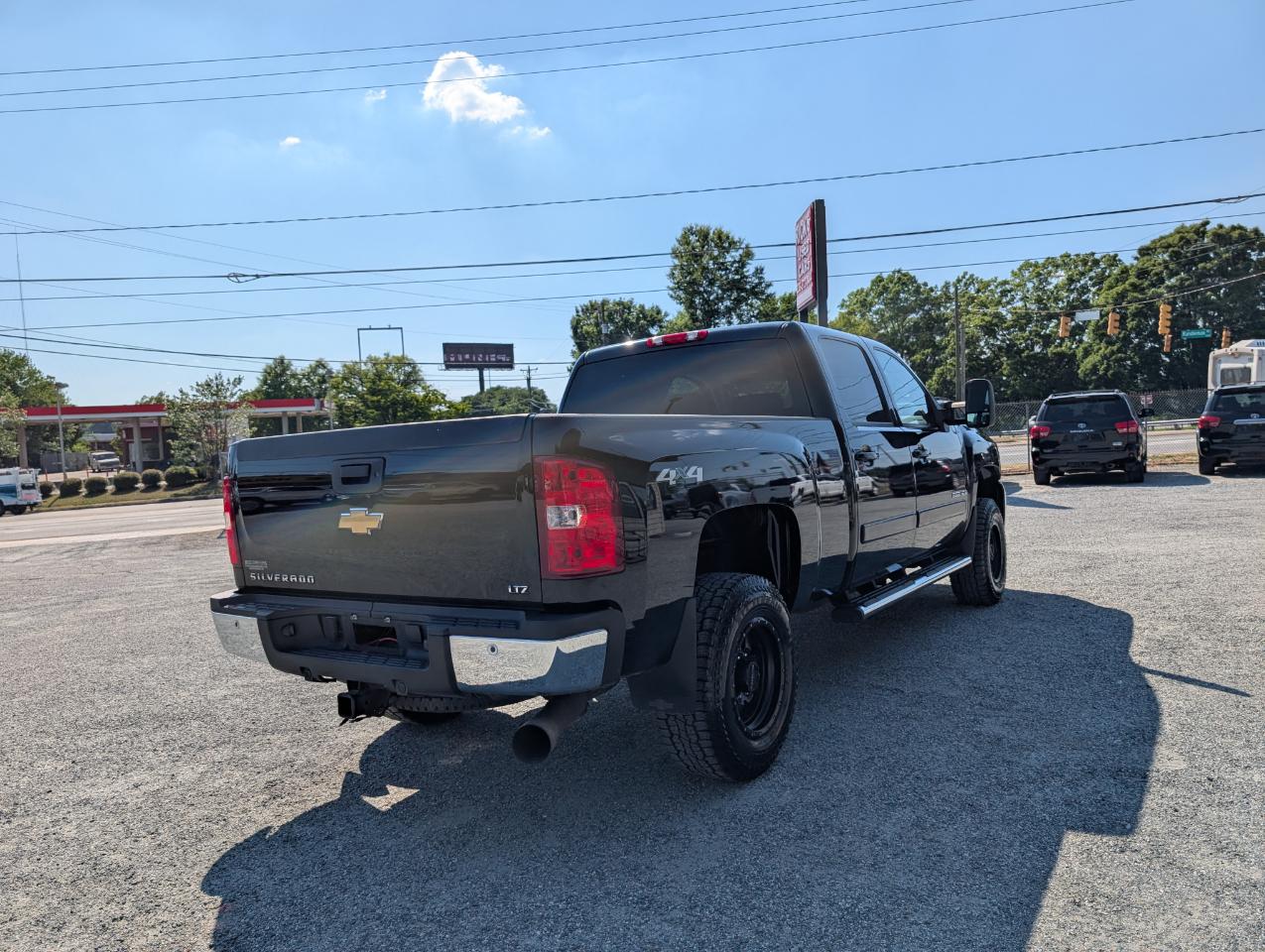 Chevrolet Silverado 2500HD LTZ Crew Cab 4WD 2007
