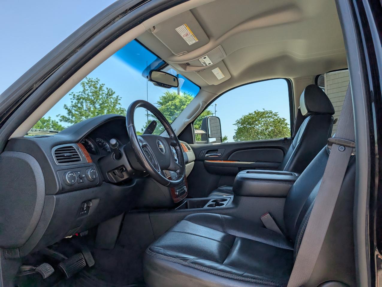 Chevrolet Silverado 2500HD LTZ Crew Cab 4WD 2007