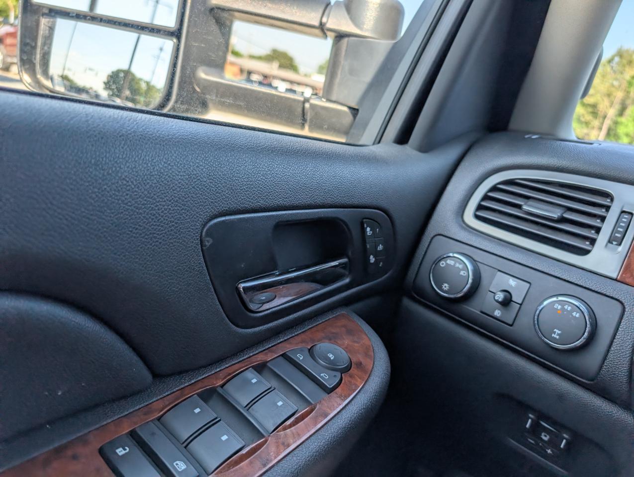 Chevrolet Silverado 2500HD LTZ Crew Cab 4WD 2007