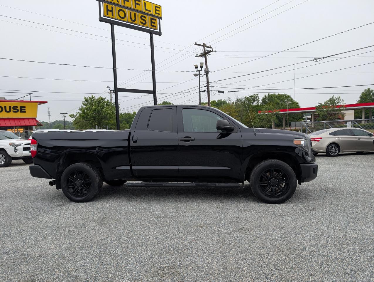 Toyota Tundra SR5 Double Cab 2019