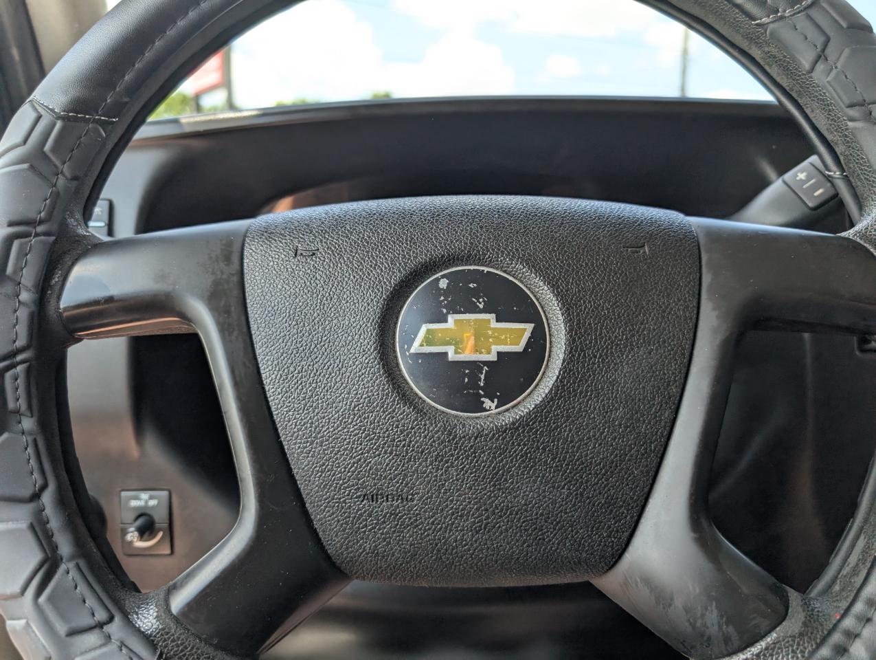 Chevrolet Express Passenger  2011