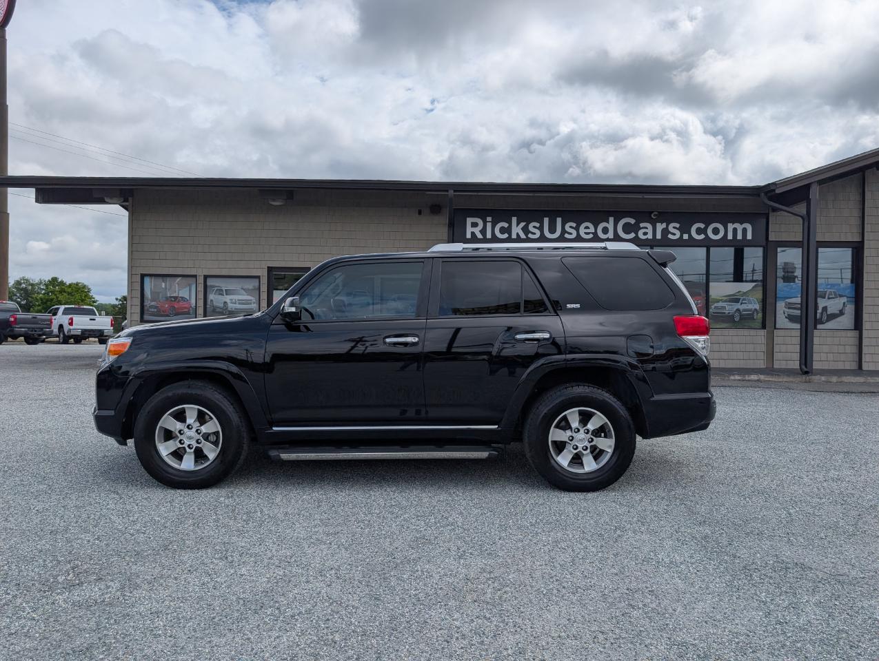 Toyota 4Runner SR5 2011