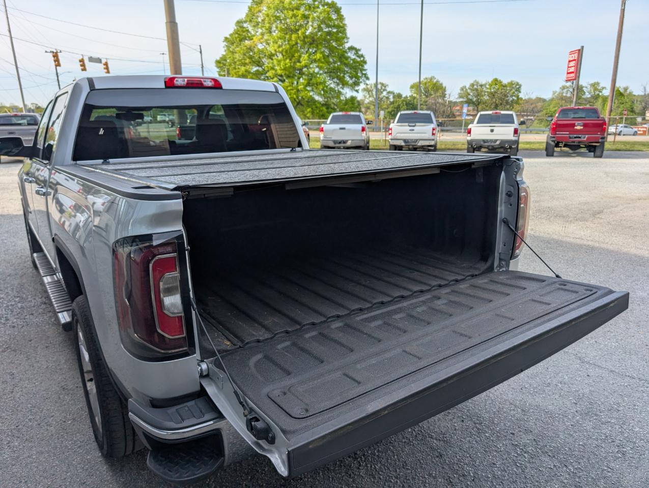 GMC Sierra 1500 SLT Crew Cab 4WD 2017