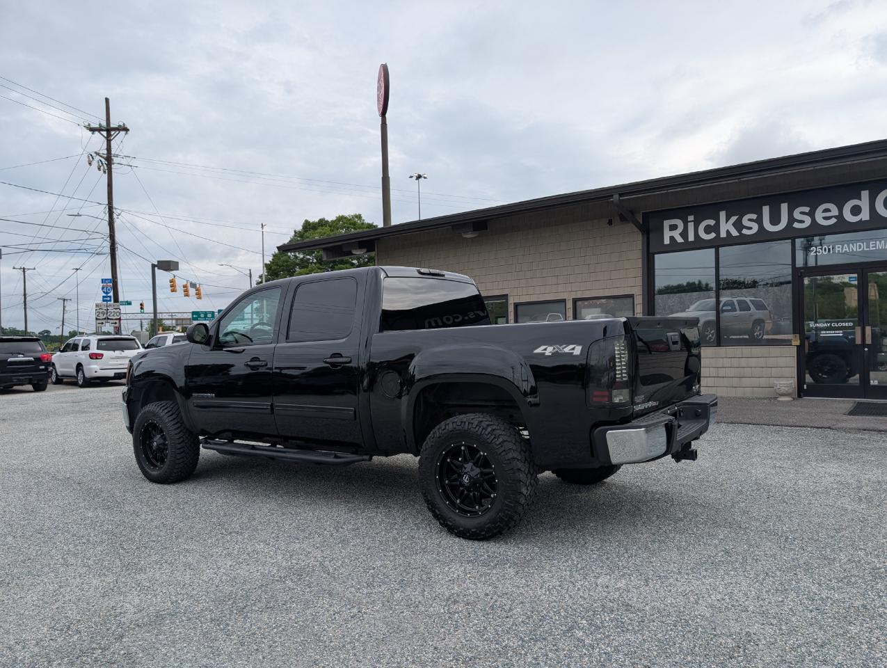 GMC Sierra 1500 SLT Crew Cab 4WD 2011