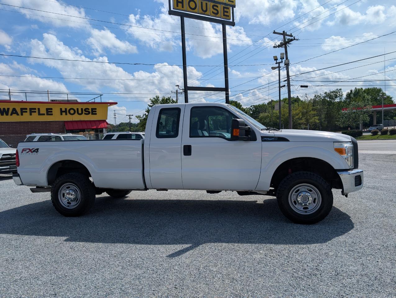 Ford Super Duty F-250 SRW  2014