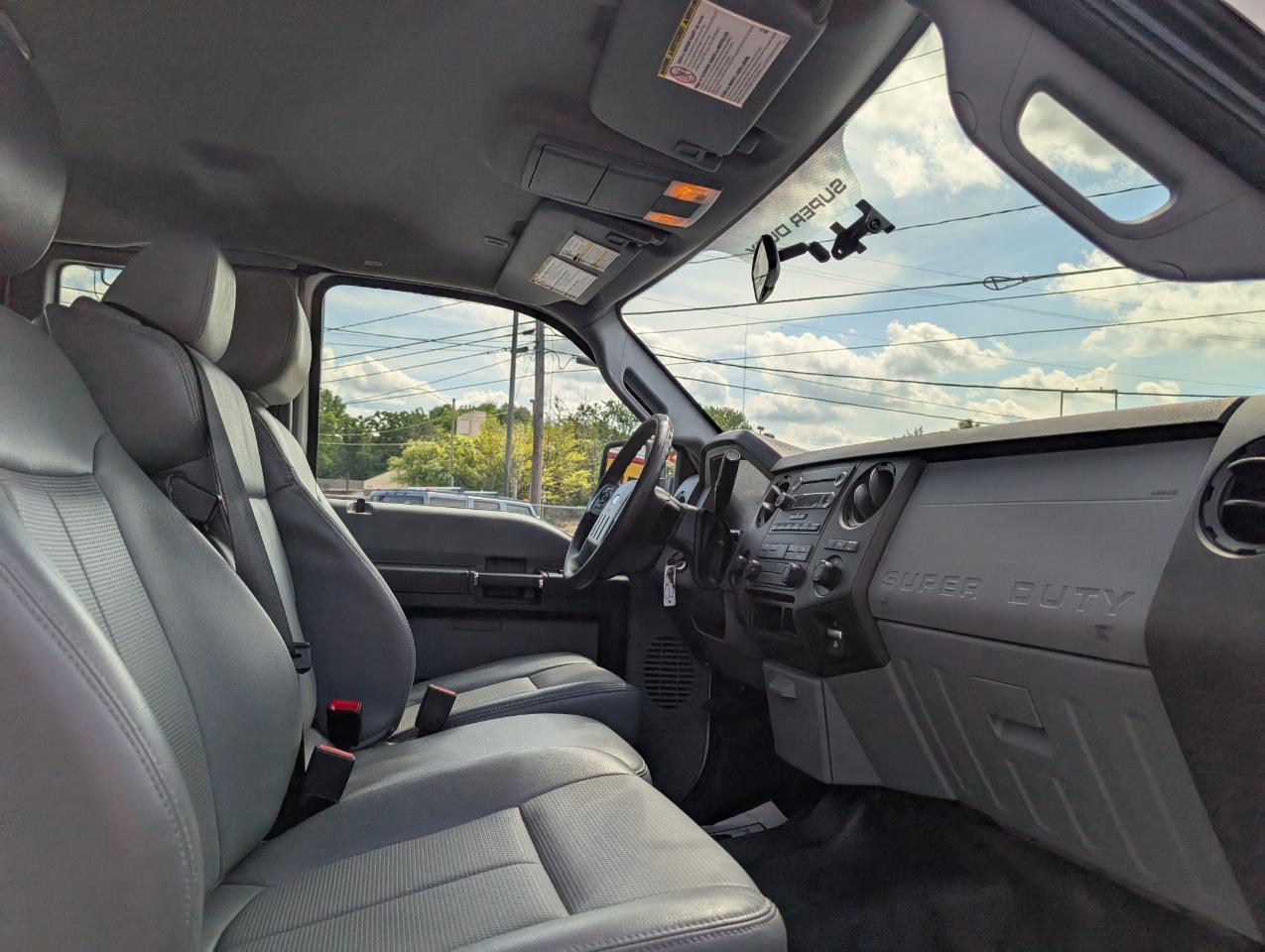 Ford Super Duty F-250 SRW  2014