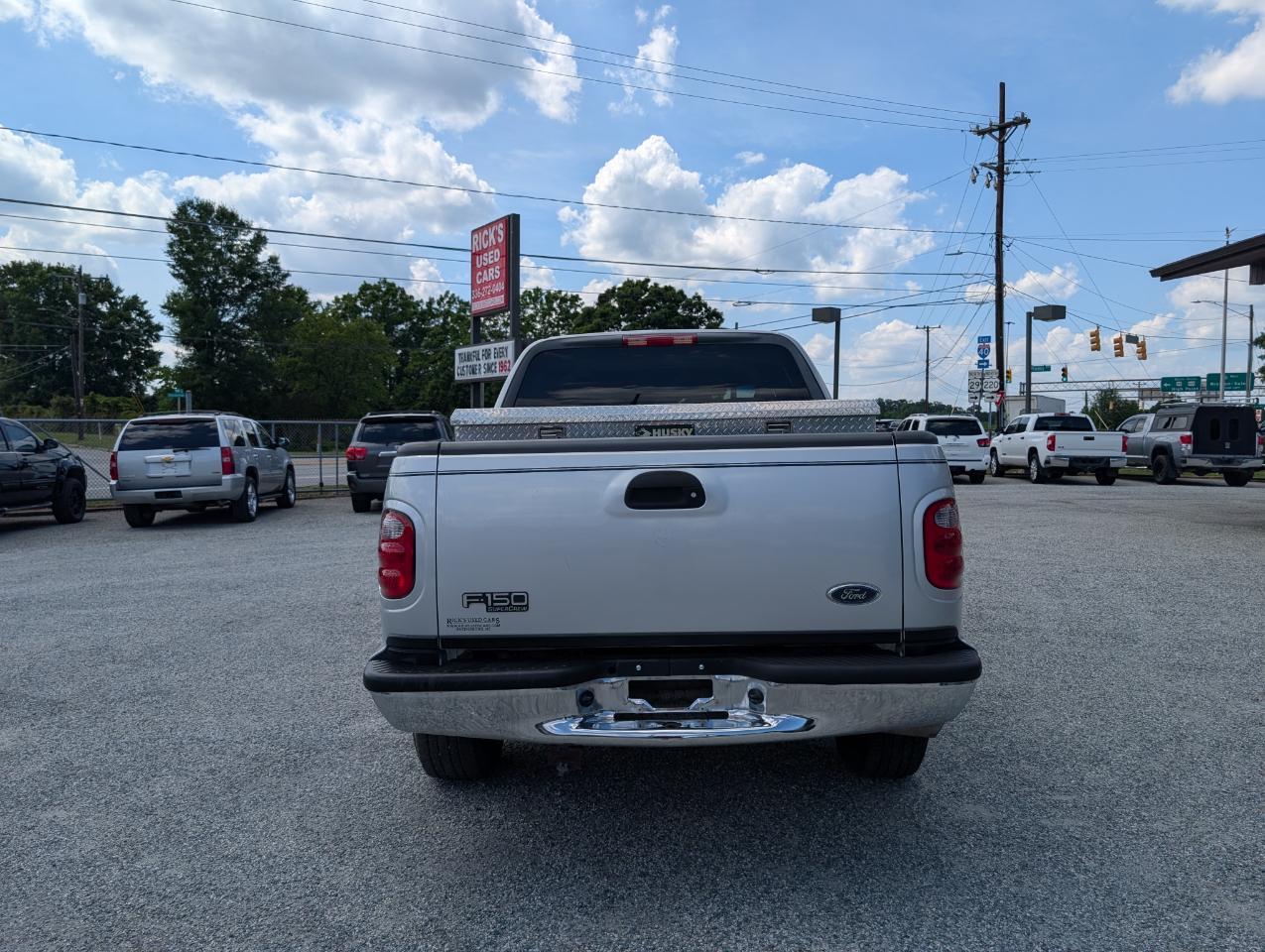 Ford F-150  2002