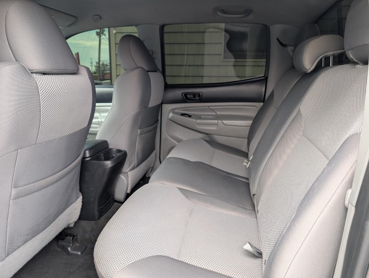 Toyota Tacoma Double Cab 4WD 2015