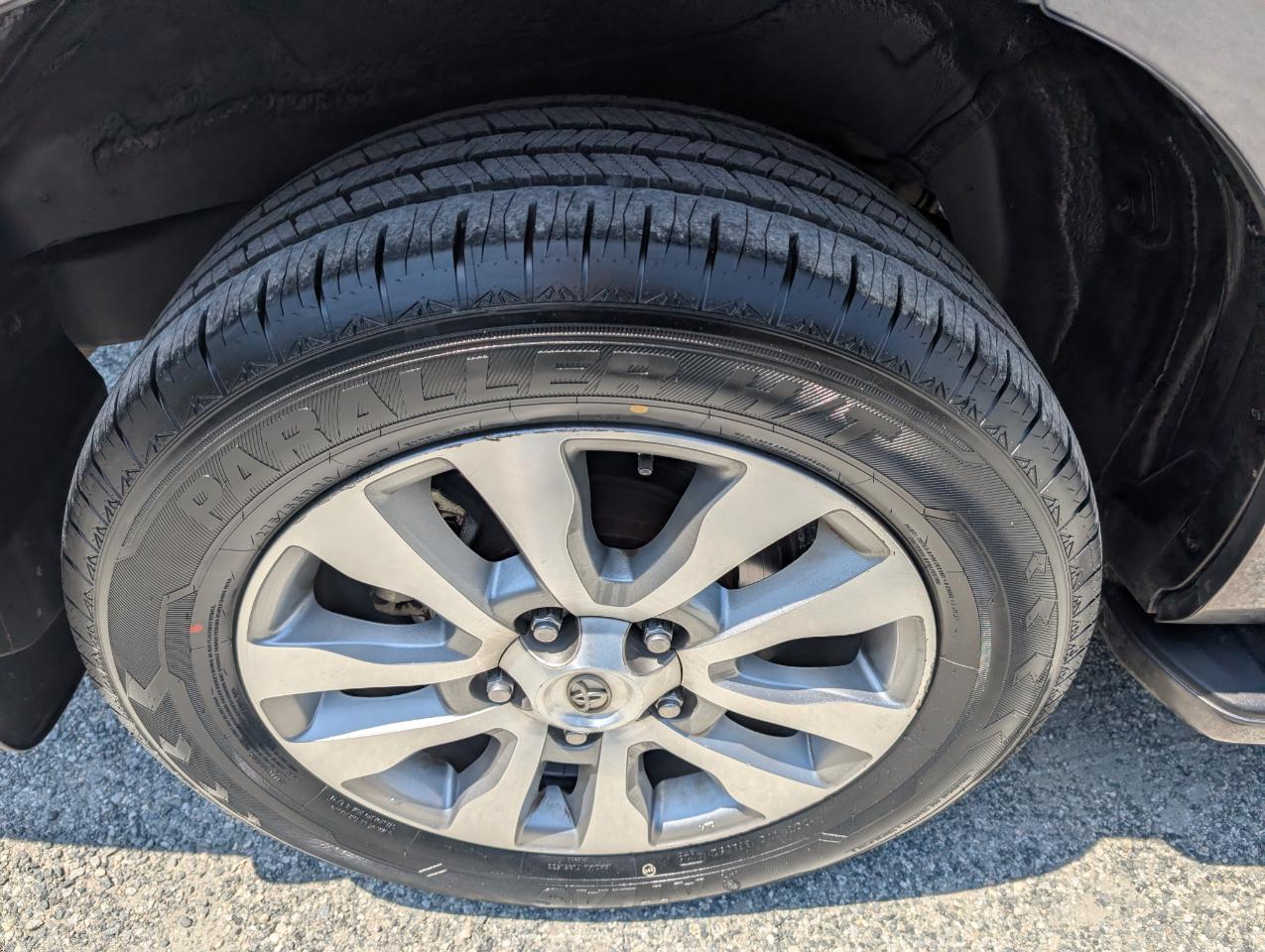 Toyota Sequoia Limited 2013