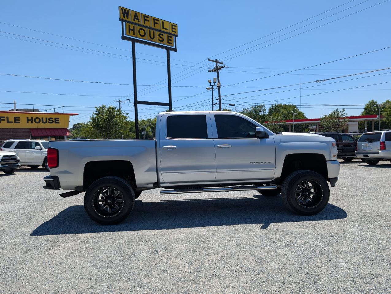 Chevrolet Silverado 1500 Z71 Crew Cab 4WD 2017