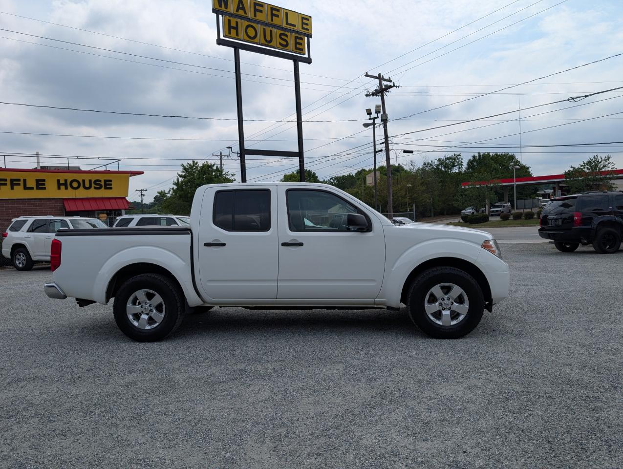 Nissan Frontier  2013