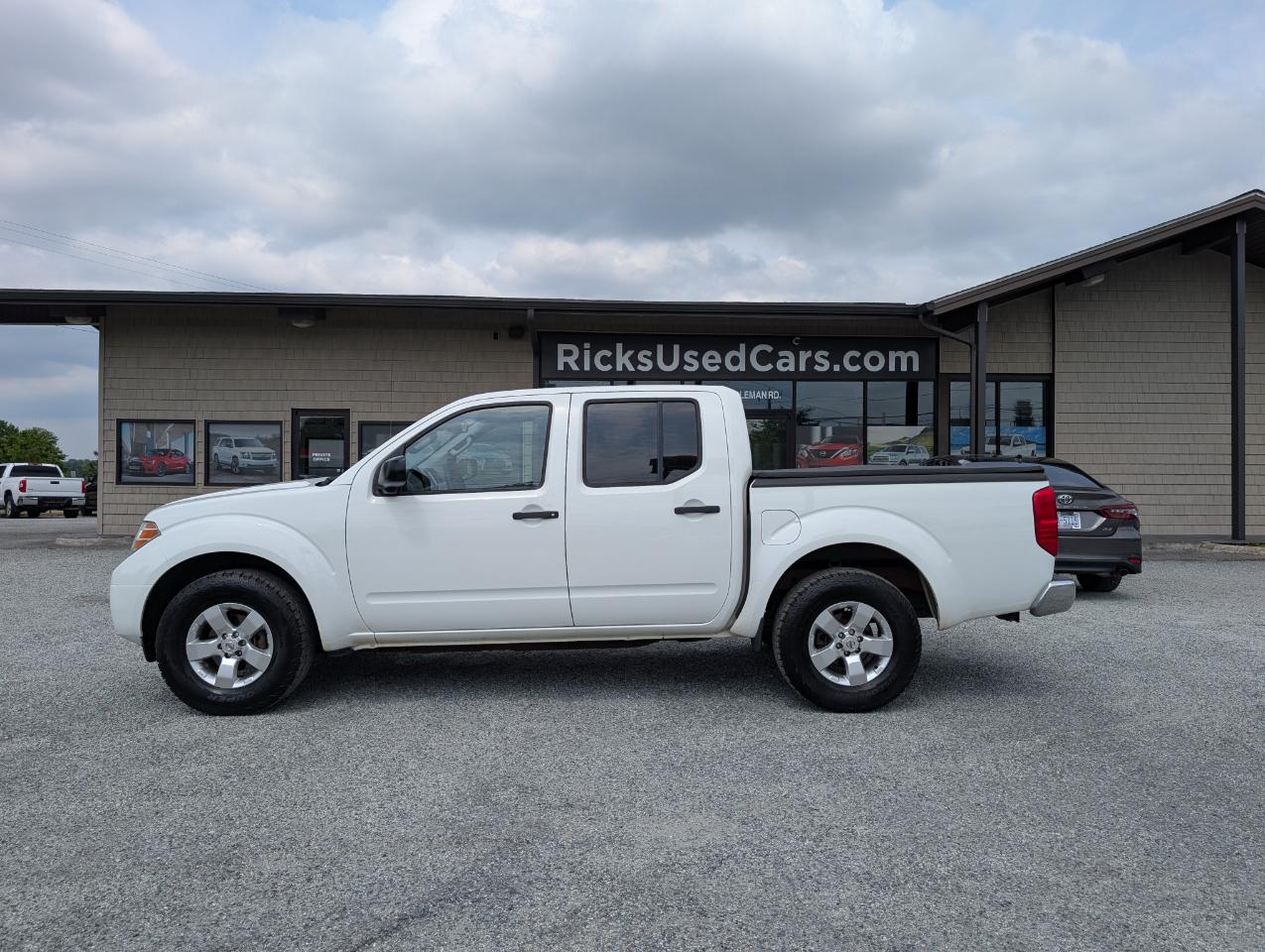 Nissan Frontier  2013