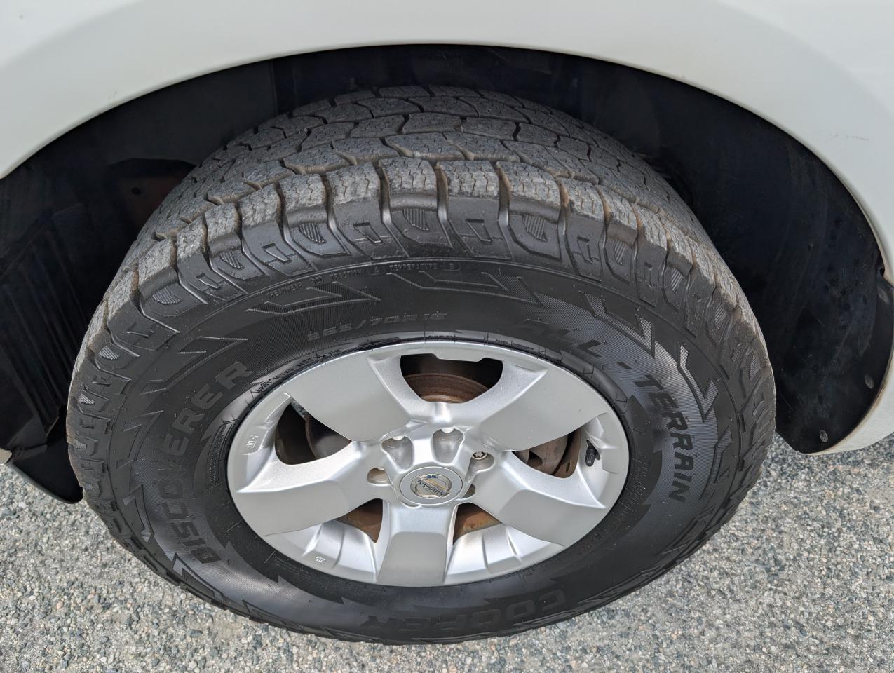 Nissan Frontier  2013
