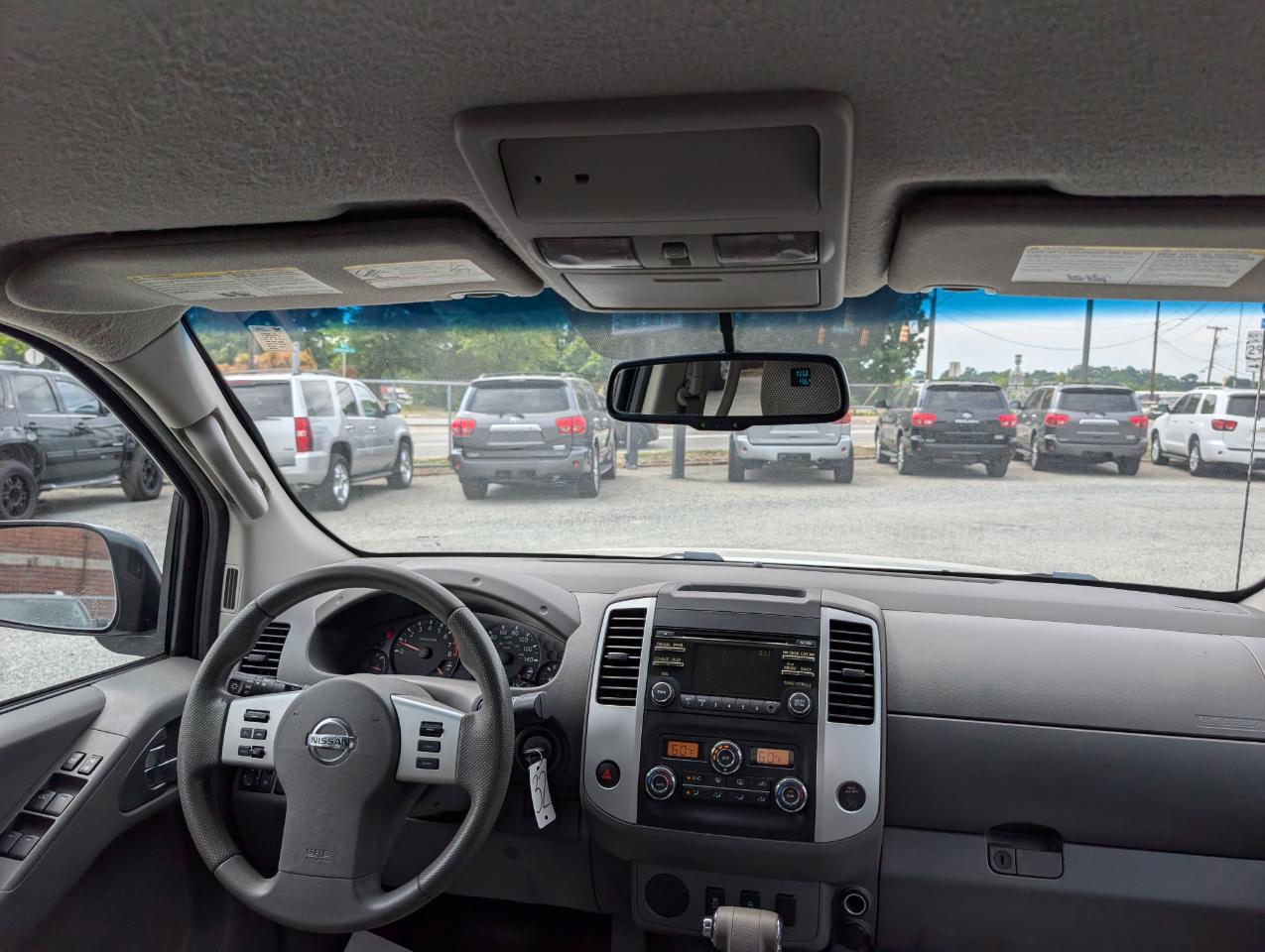 Nissan Frontier  2013