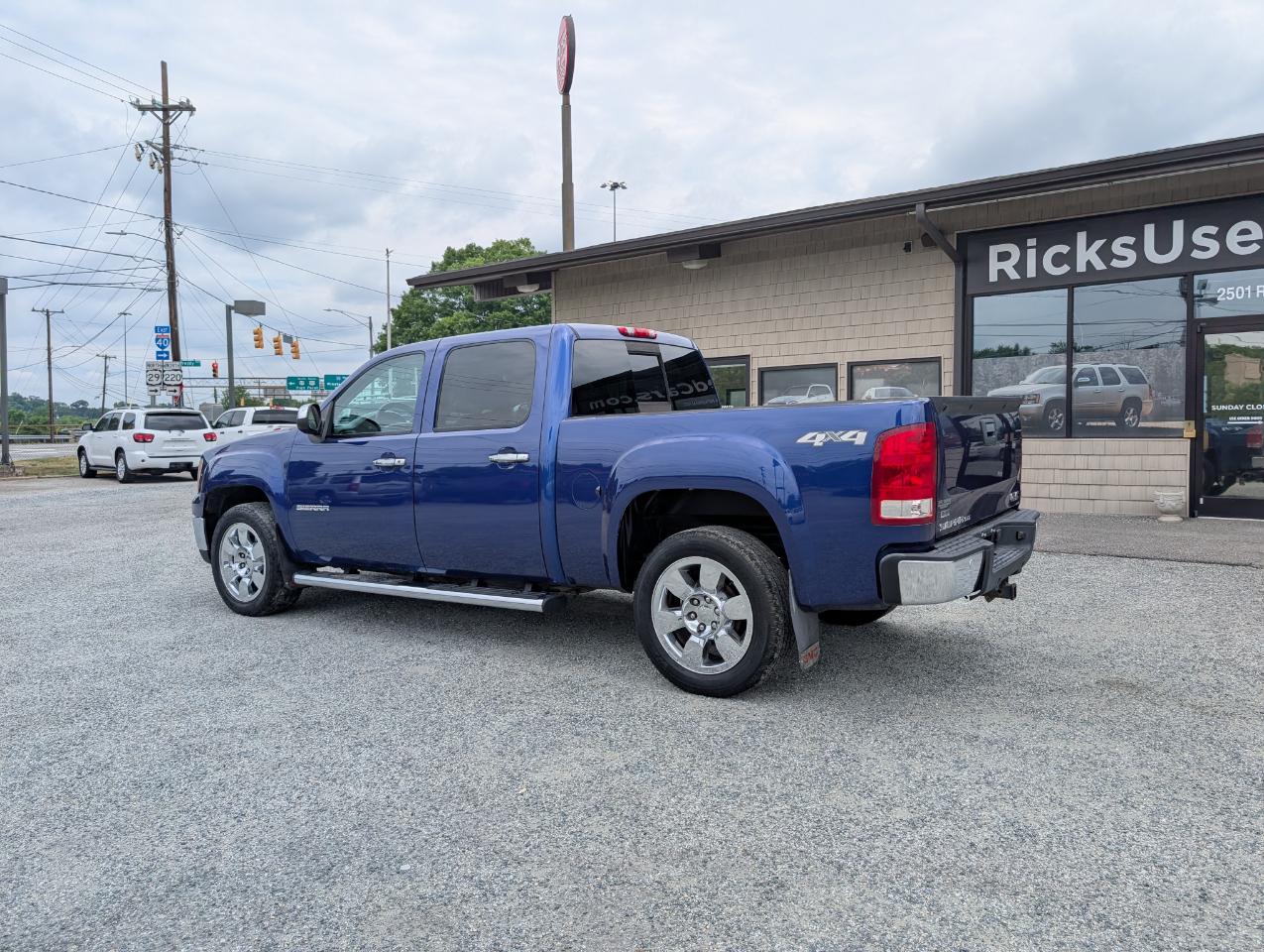 GMC Sierra 1500 SLT Crew Cab 4WD 2010