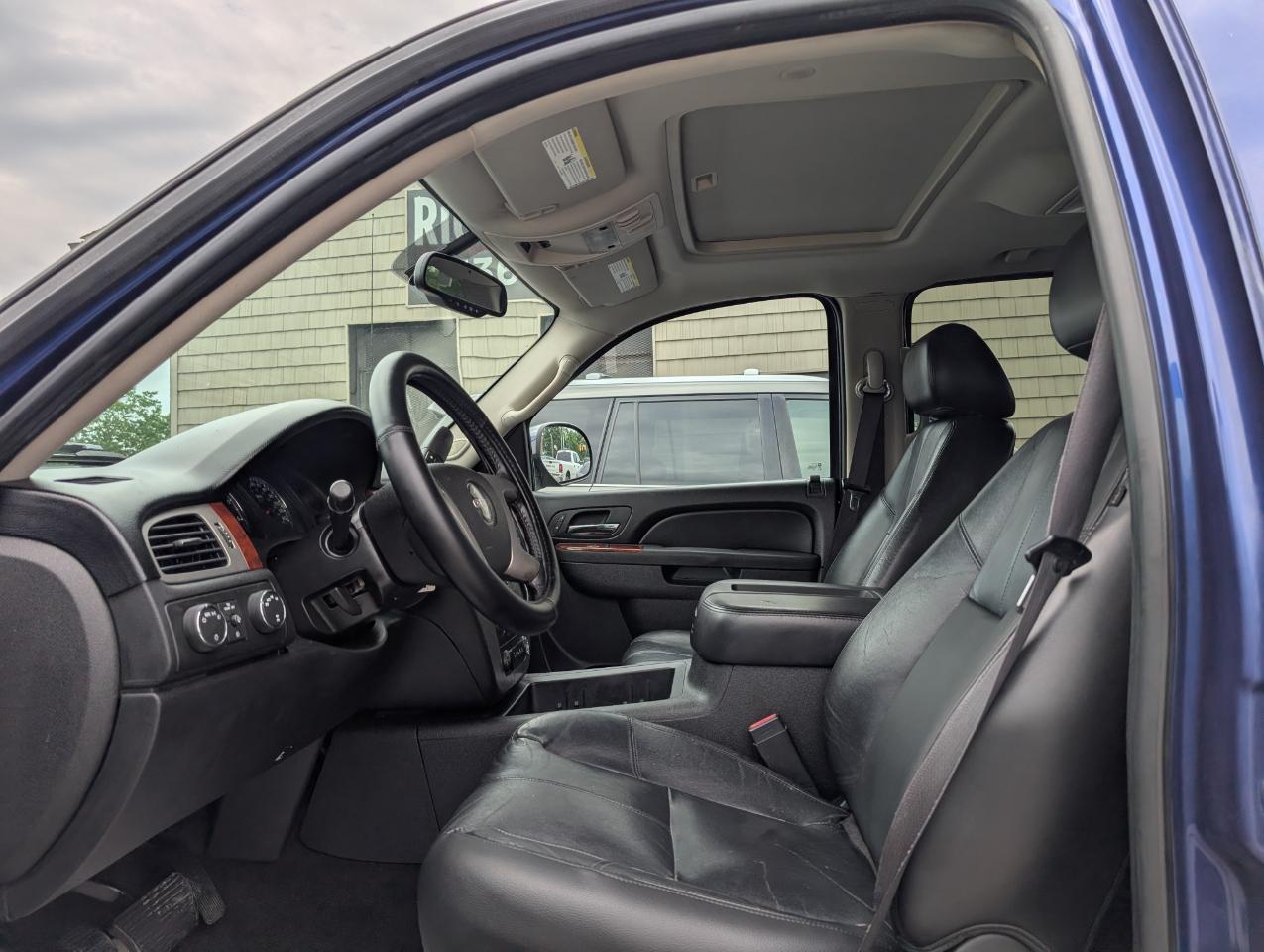 GMC Sierra 1500 SLT Crew Cab 4WD 2010