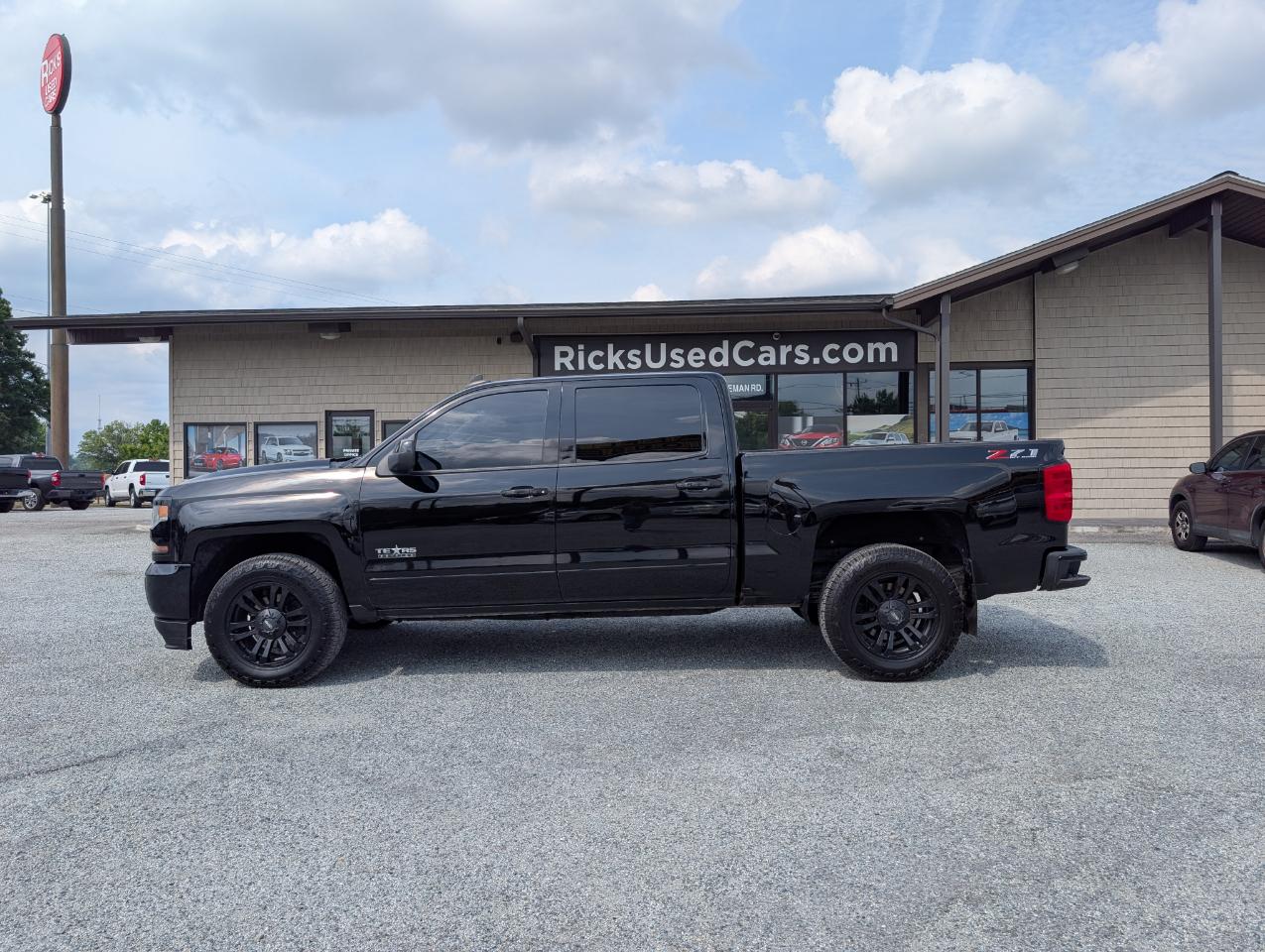 Chevrolet Silverado 1500 Z71 Crew Cab 4WD 2018