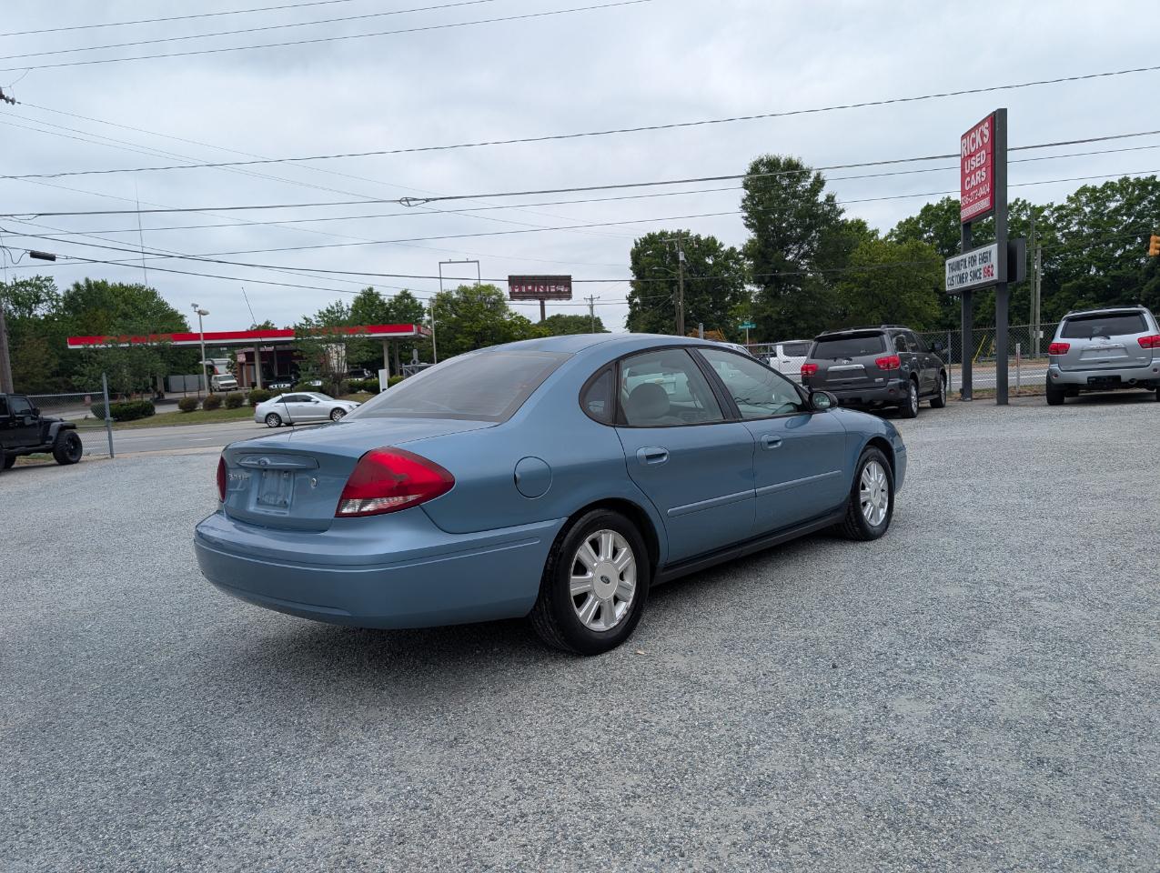 Ford Taurus SEL 2006