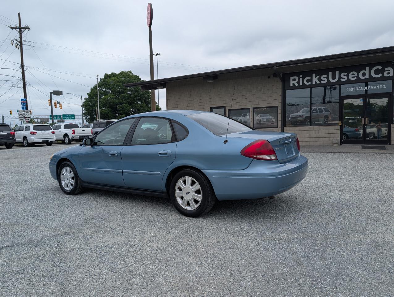 Ford Taurus SEL 2006