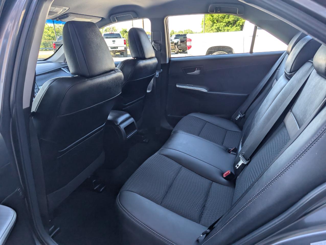Toyota Camry SE 2014