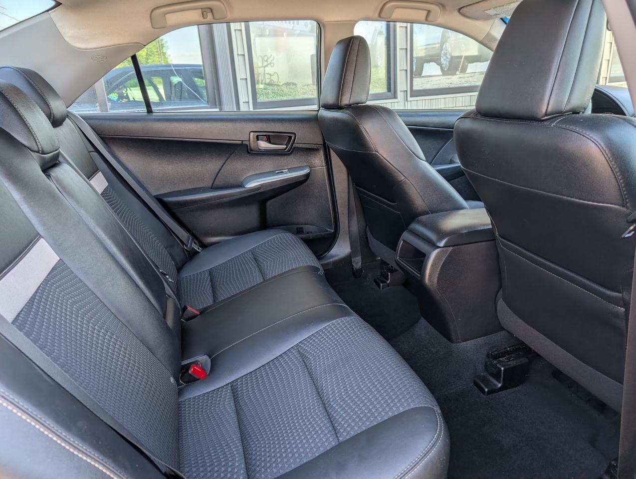 Toyota Camry SE 2014