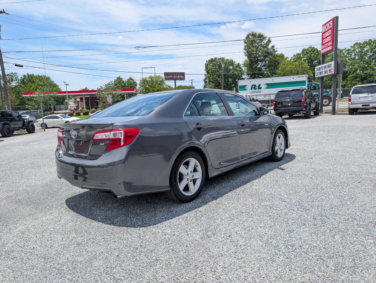 Toyota Camry SE 2014