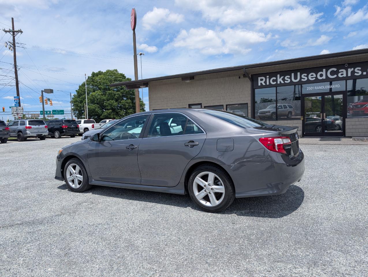 Toyota Camry SE 2014