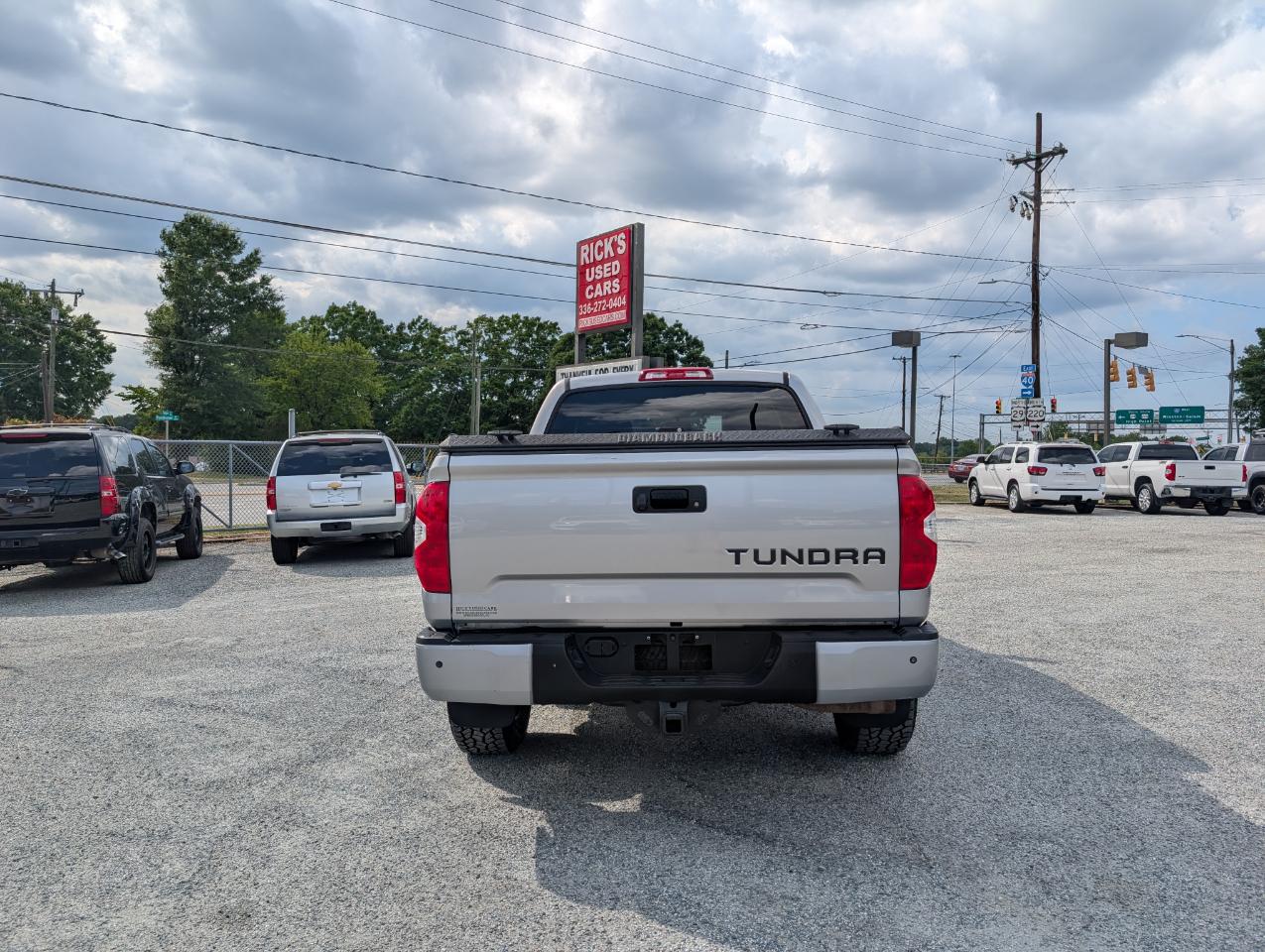 Toyota Tundra Limited CrewMax 4WD 2017