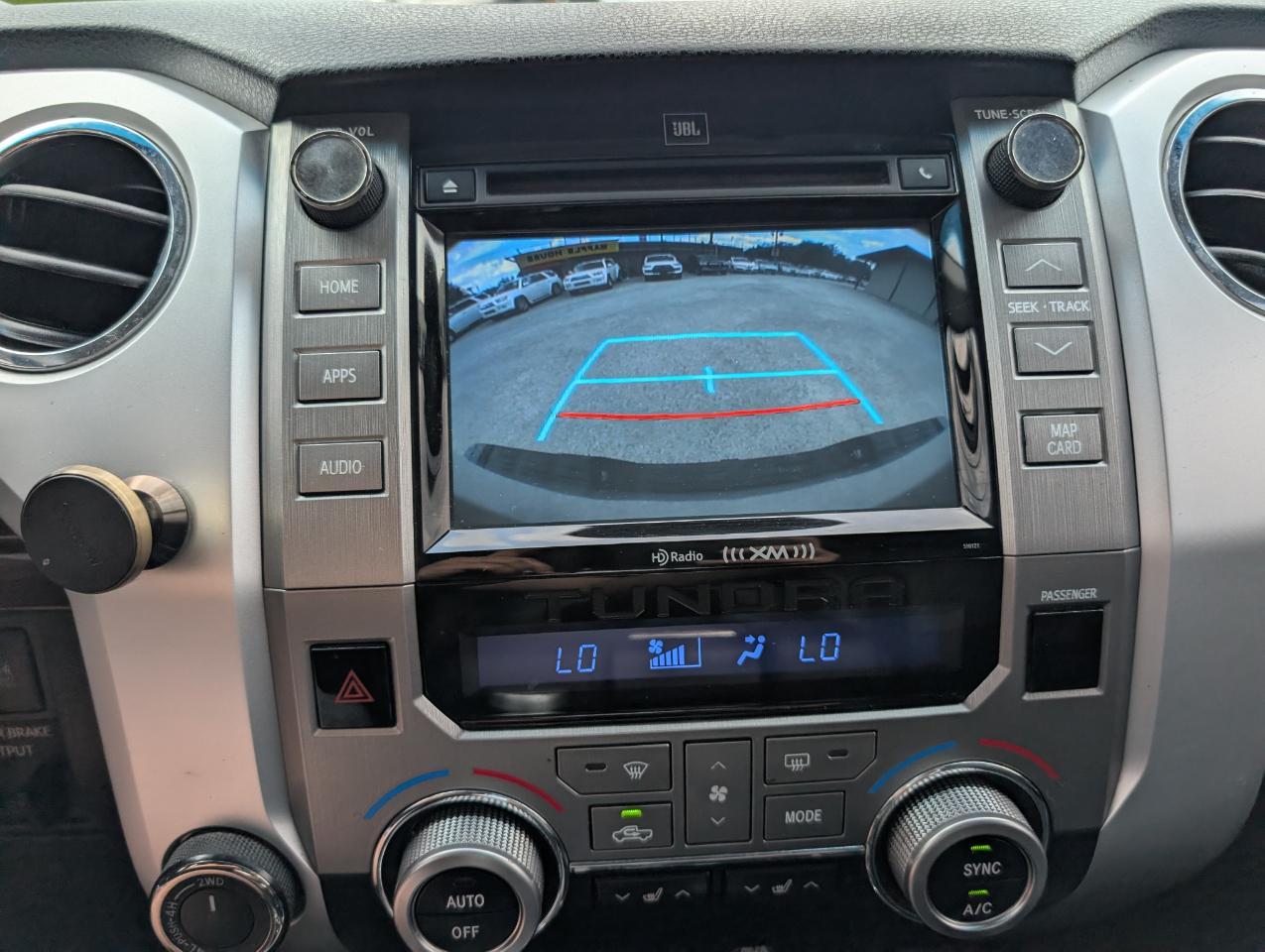 Toyota Tundra Limited CrewMax 4WD 2017