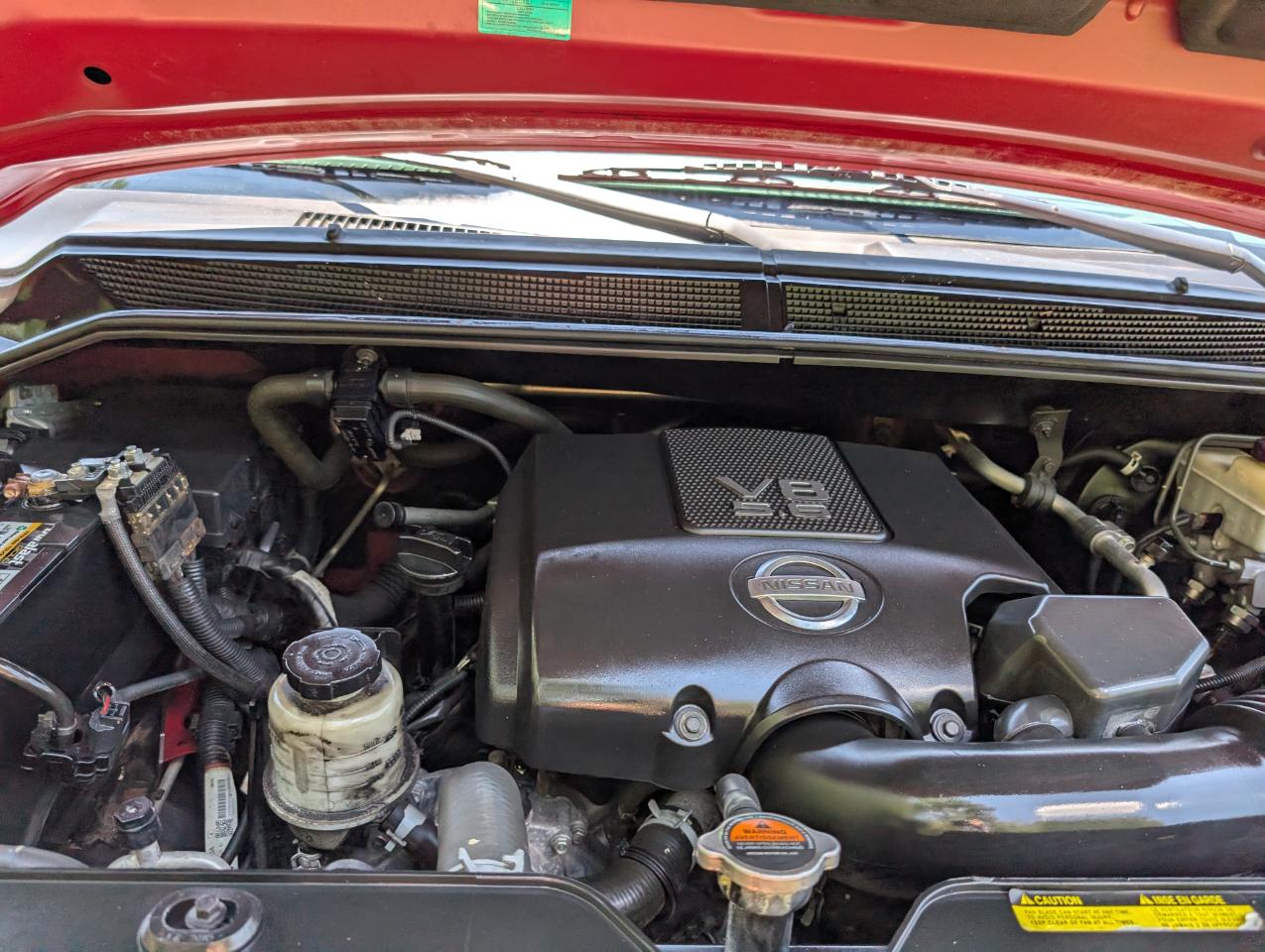Nissan Titan PRO-4X Crew Cab 4WD 2012
