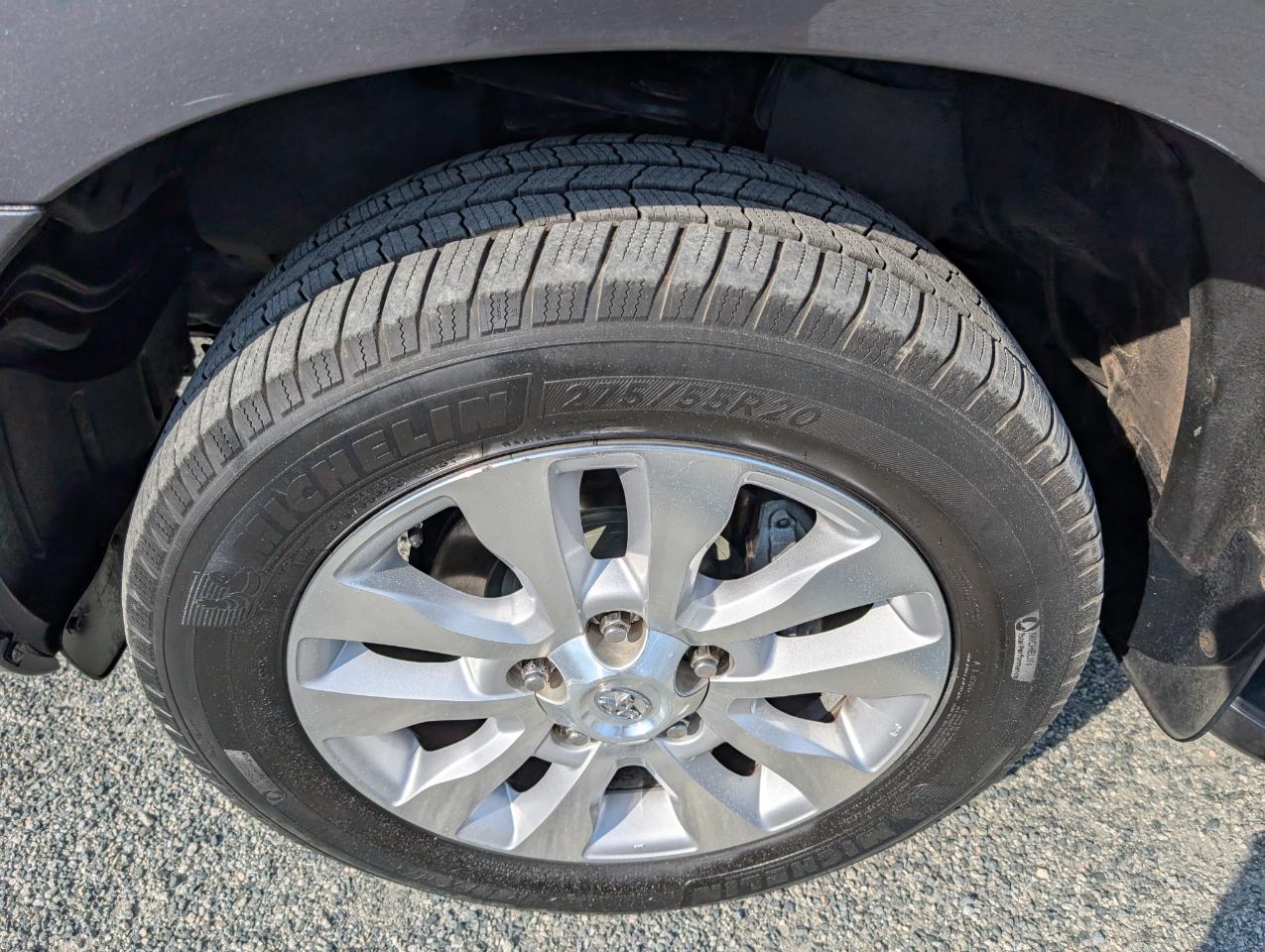 Toyota Sequoia Platinum 2014