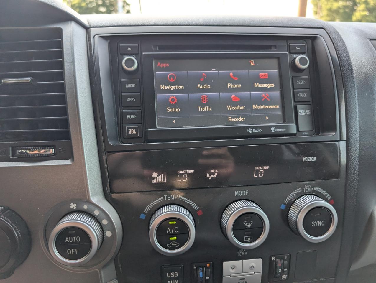 Toyota Sequoia Platinum 2014