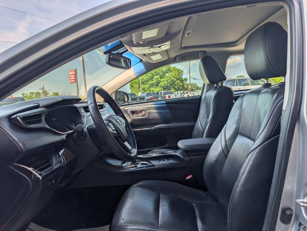 Toyota Avalon Hybrid XLE Touring 2015