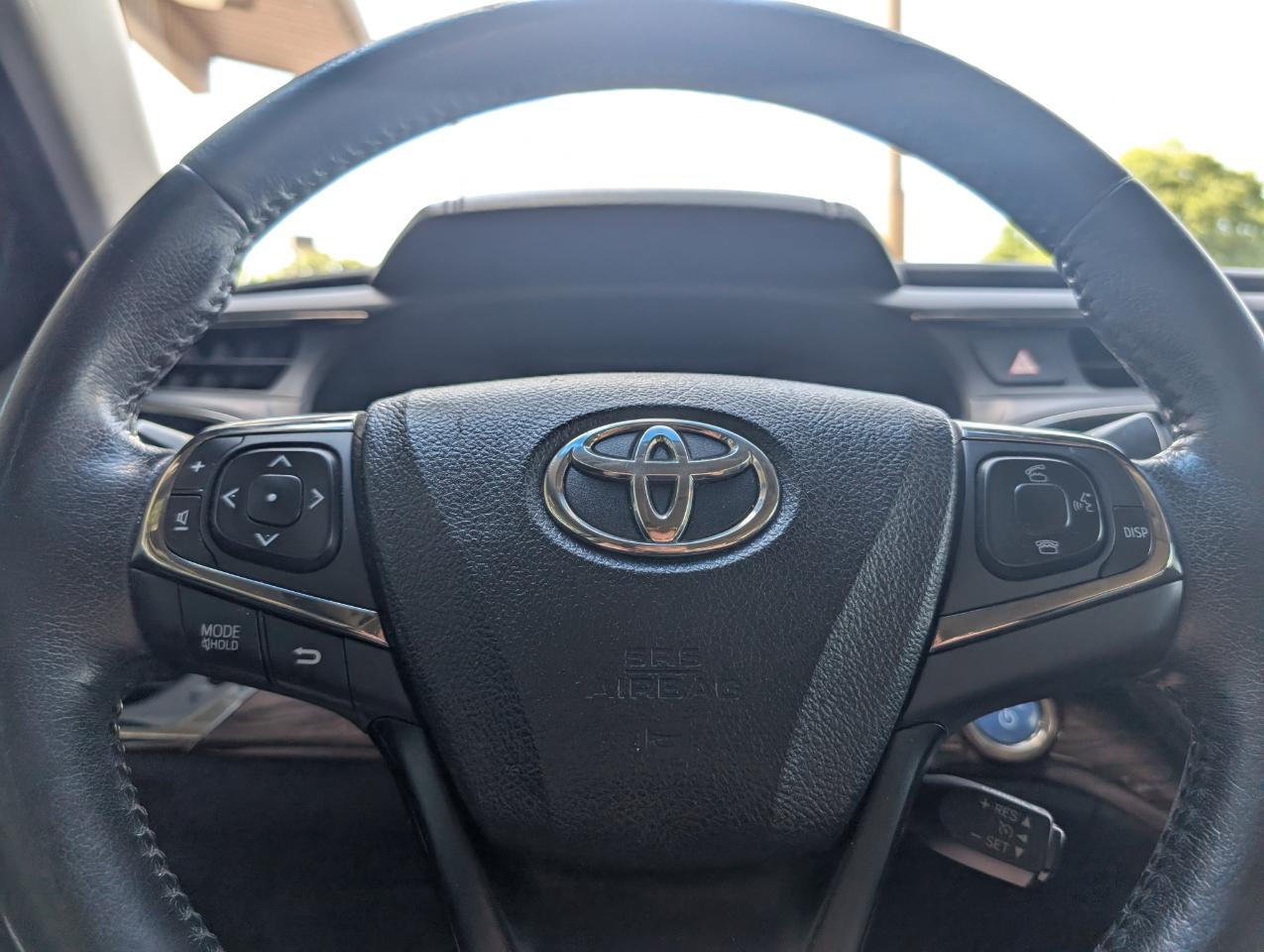 Toyota Avalon Hybrid XLE Touring 2015