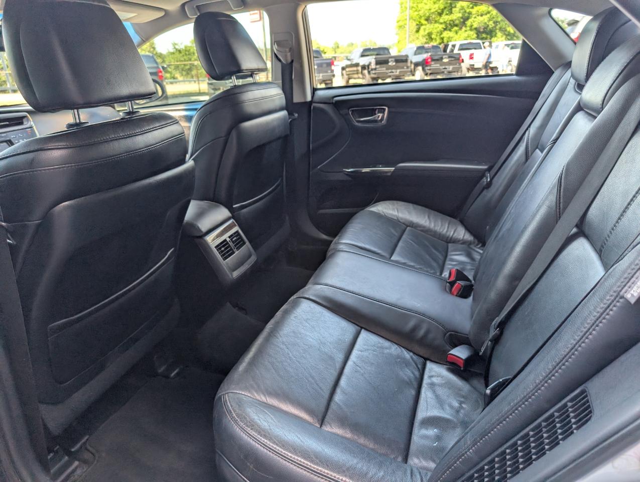 Toyota Avalon Hybrid XLE Touring 2015
