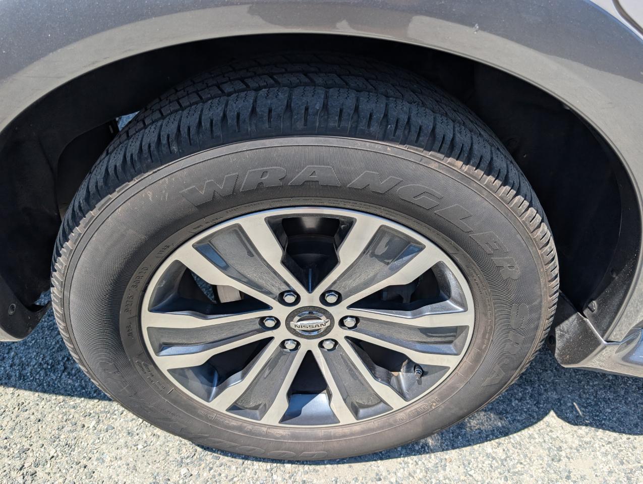 Nissan Armada SL 2020