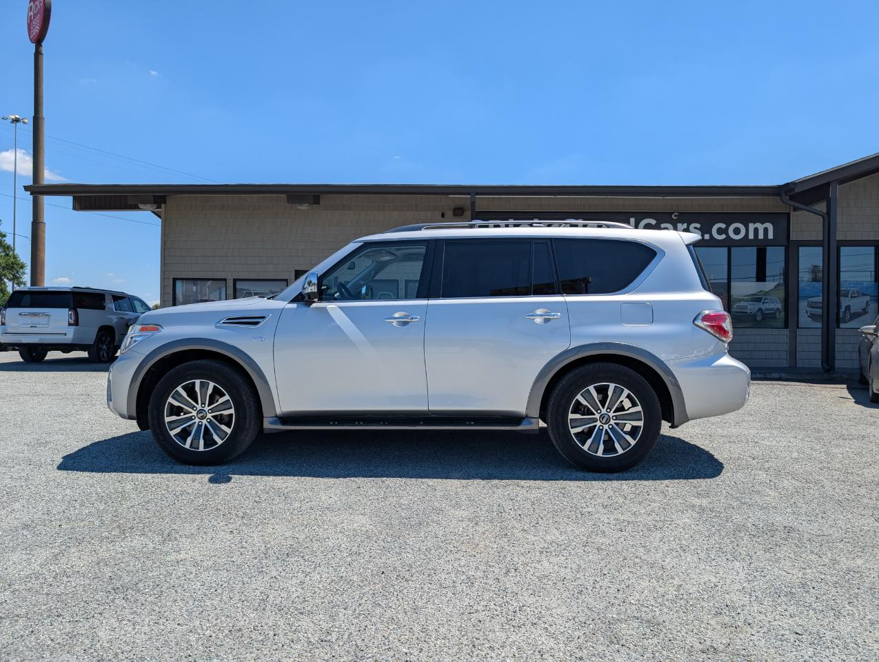Nissan Armada SL 2020