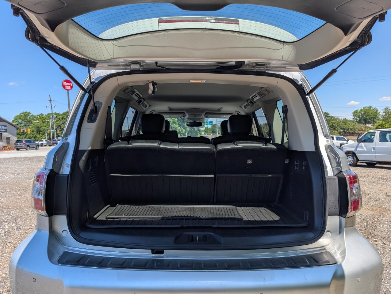 Nissan Armada SL 2020