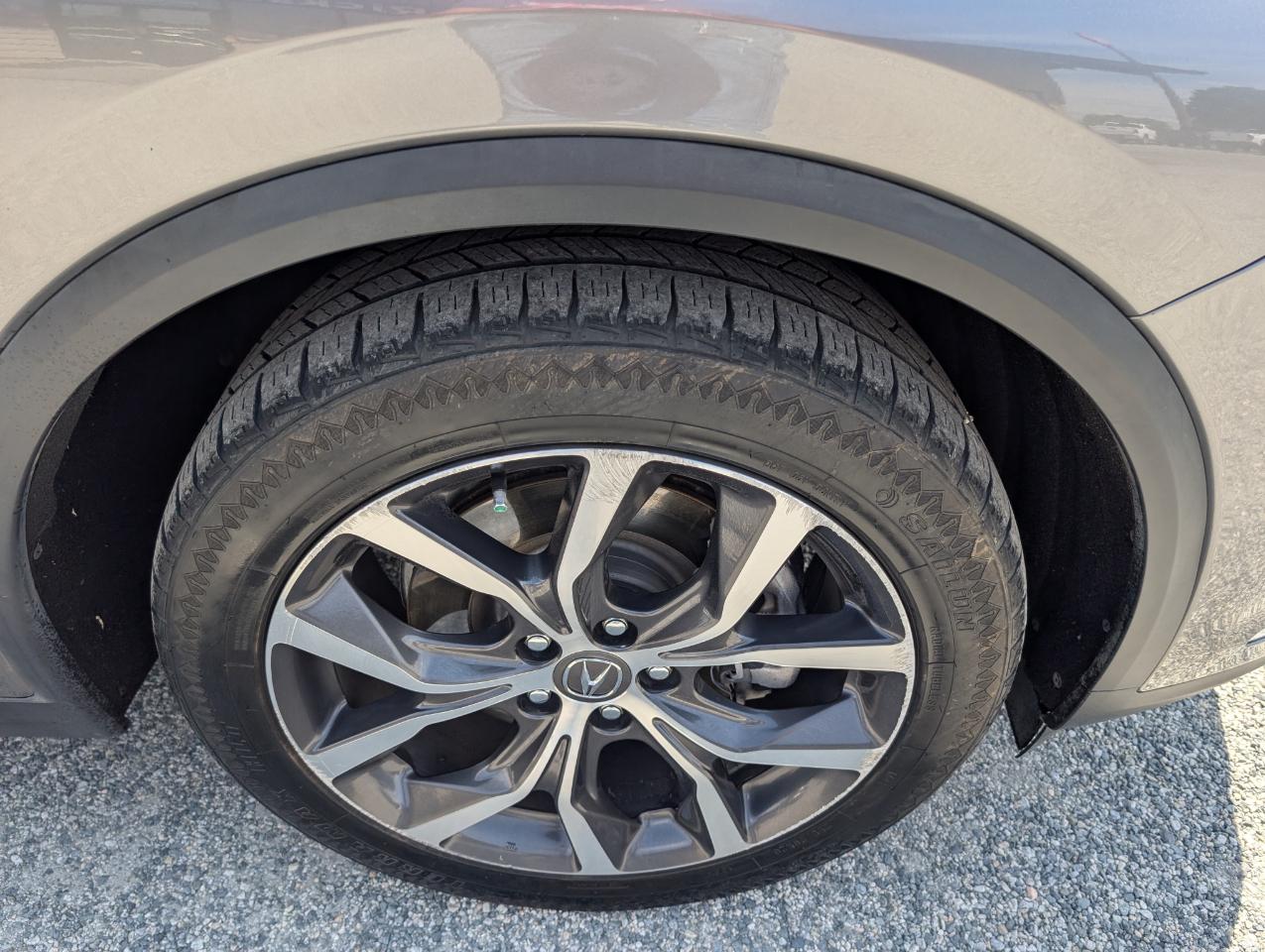 Acura MDX  2022