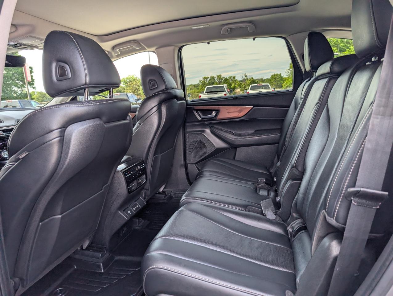 Acura MDX  2022
