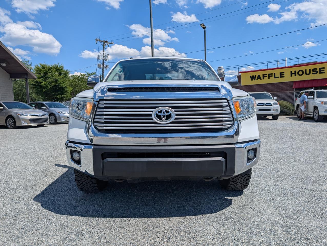 Toyota Tundra Limited CrewMax 4WD 2014