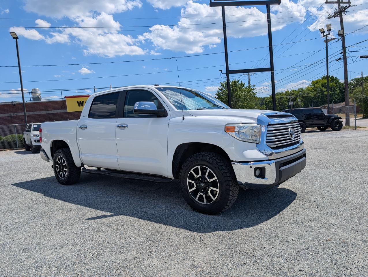 Toyota Tundra Limited CrewMax 4WD 2014