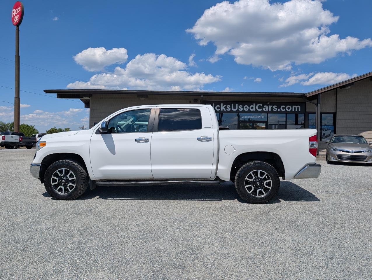 Toyota Tundra Limited CrewMax 4WD 2014