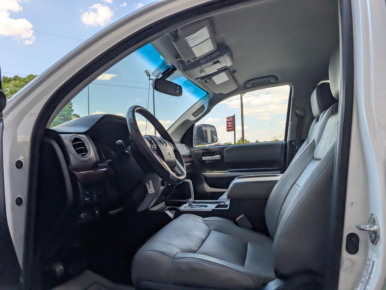 Toyota Tundra Limited CrewMax 4WD 2014