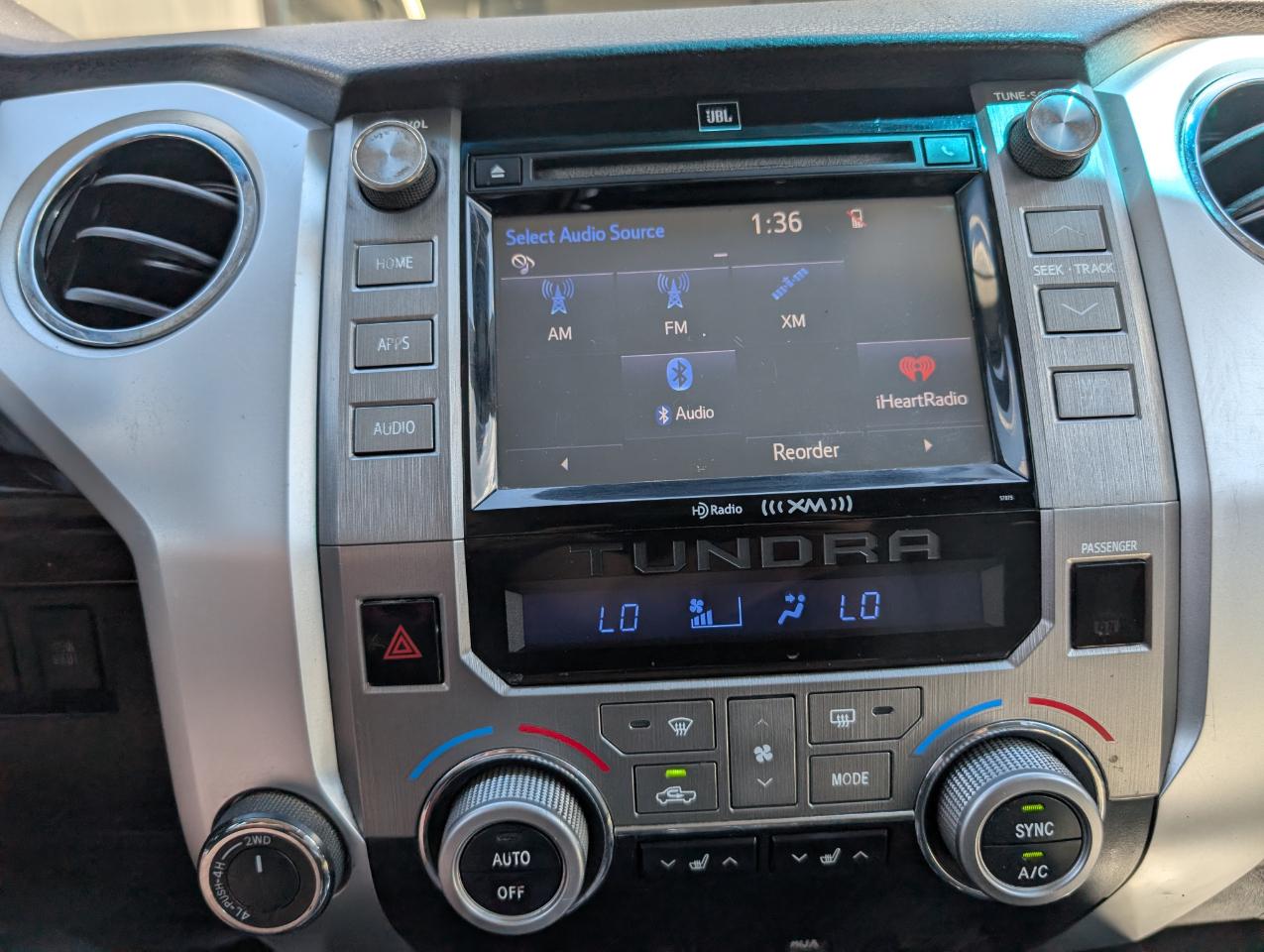 Toyota Tundra Limited CrewMax 4WD 2014