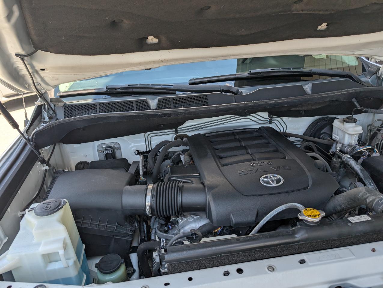 Toyota Tundra Limited CrewMax 4WD 2014