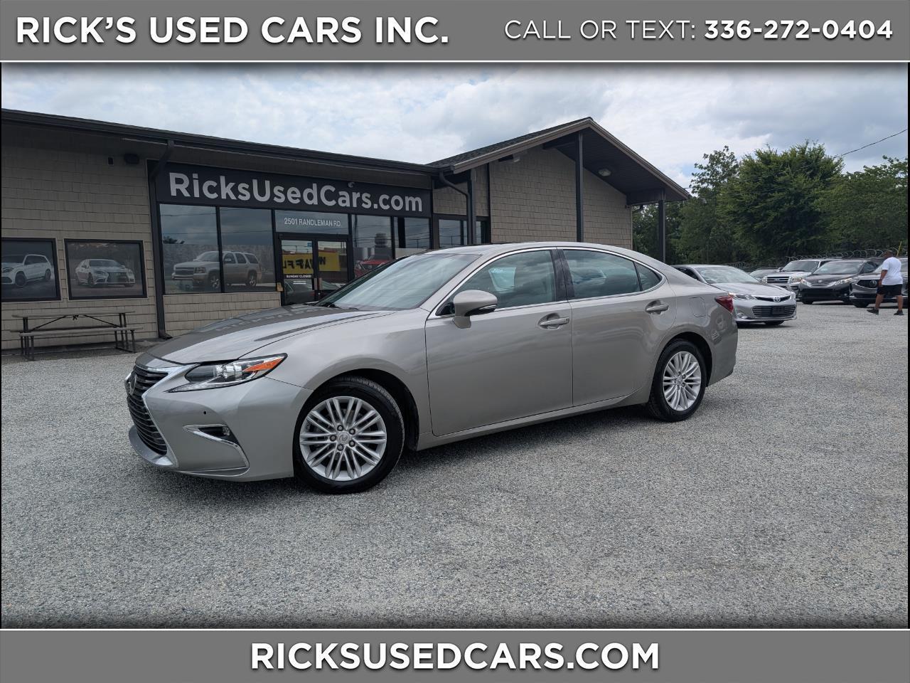 Lexus ES  2017