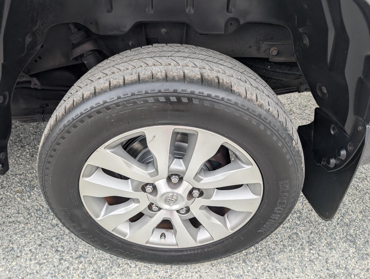 Toyota Tundra  2017