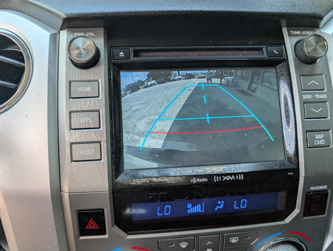 Toyota Tundra  2017