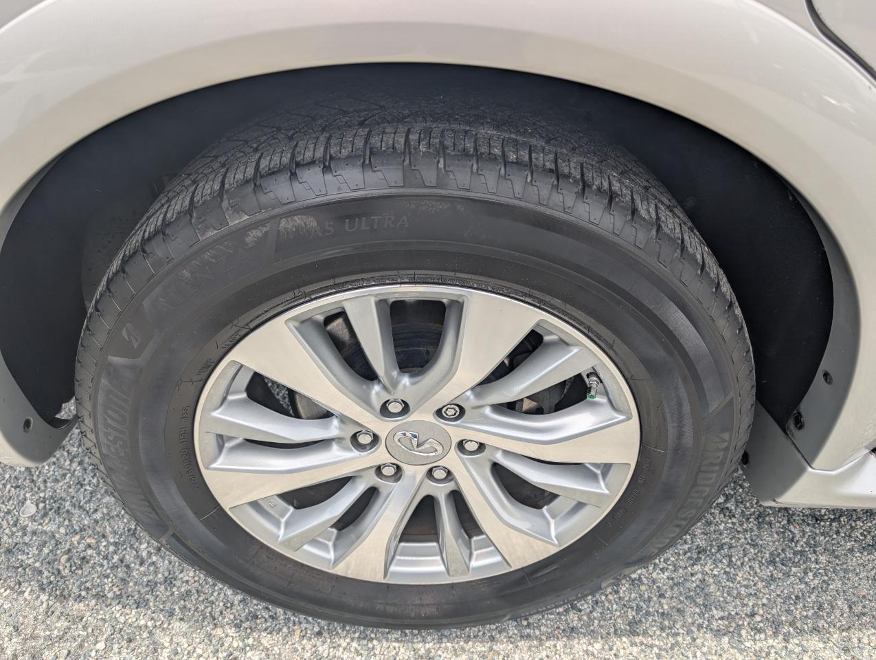 Infiniti QX80 RWD 2016